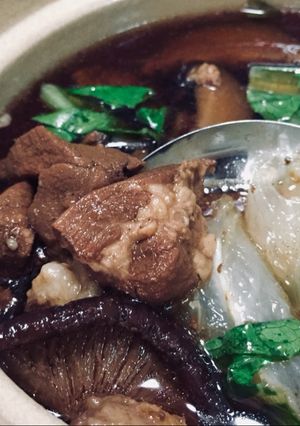 รูปของ หมูตุ๋นเอ็นแก้ว