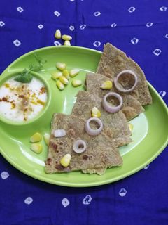 स्वीट कॉर्न पराठा (Sweet corn Paratha recipe in hindi) रेसिपी मुख्य फोटो
