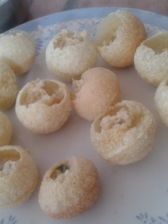 A picture of Homemade Pani puri.