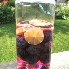 A picture of Prune Liqueur.