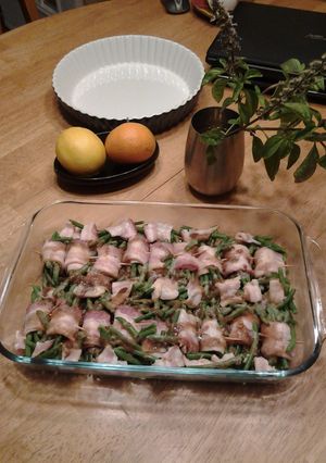A picture of Green Bean Bundles.