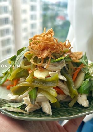 Hình của món Gỏi Ức Gà Rau Tiến Vua.