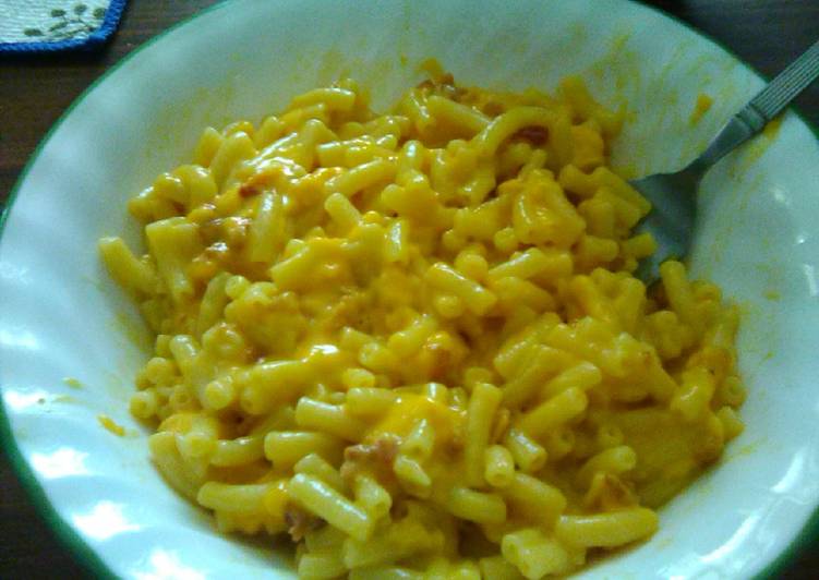 Easiest Way to Make Yummy Super cheesy Mac and cheese w 🥓 bits