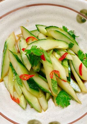 Hình của món Dưa leo trộn nước tương chua ngọt.