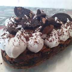 A picture of Brownie Oreo.