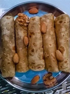 👫Sweet Nuts Chappathi 👫 (Sweet Nuts Chappathi recipe in tamil) செய்முறை முக்கிய புகைப்படம்