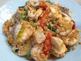 กุ้ง ปลาผัด ผงกะหรี่