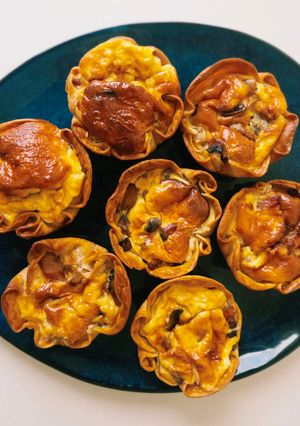 Una foto de Mini quiché de bacon y champiñón