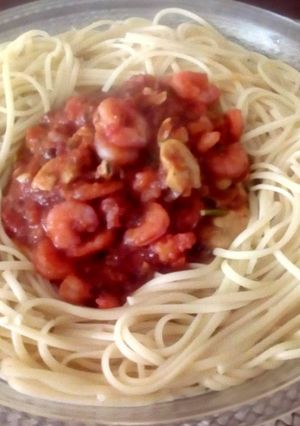 Una foto de Spaguettis 🍜 a la "Marinara"🍤