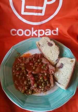Foto di Carne al pomodoro e piselli