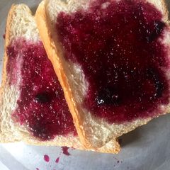 A picture of Homemade Blueberry Jam.