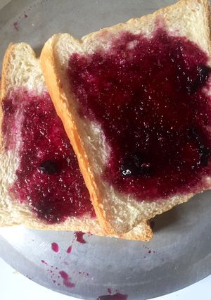 A picture of Homemade Blueberry Jam.