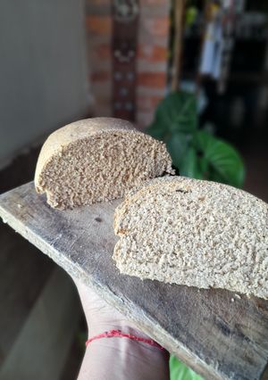 Una foto de Pan 100% integral 🍞 y vegano 🌱