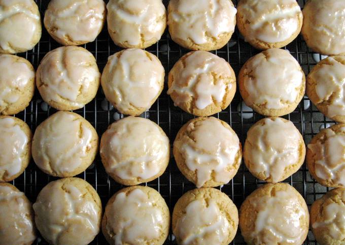 Very Basic Lemon Cookies