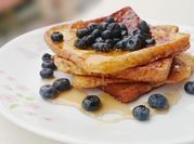 A picture of vanilla french toast