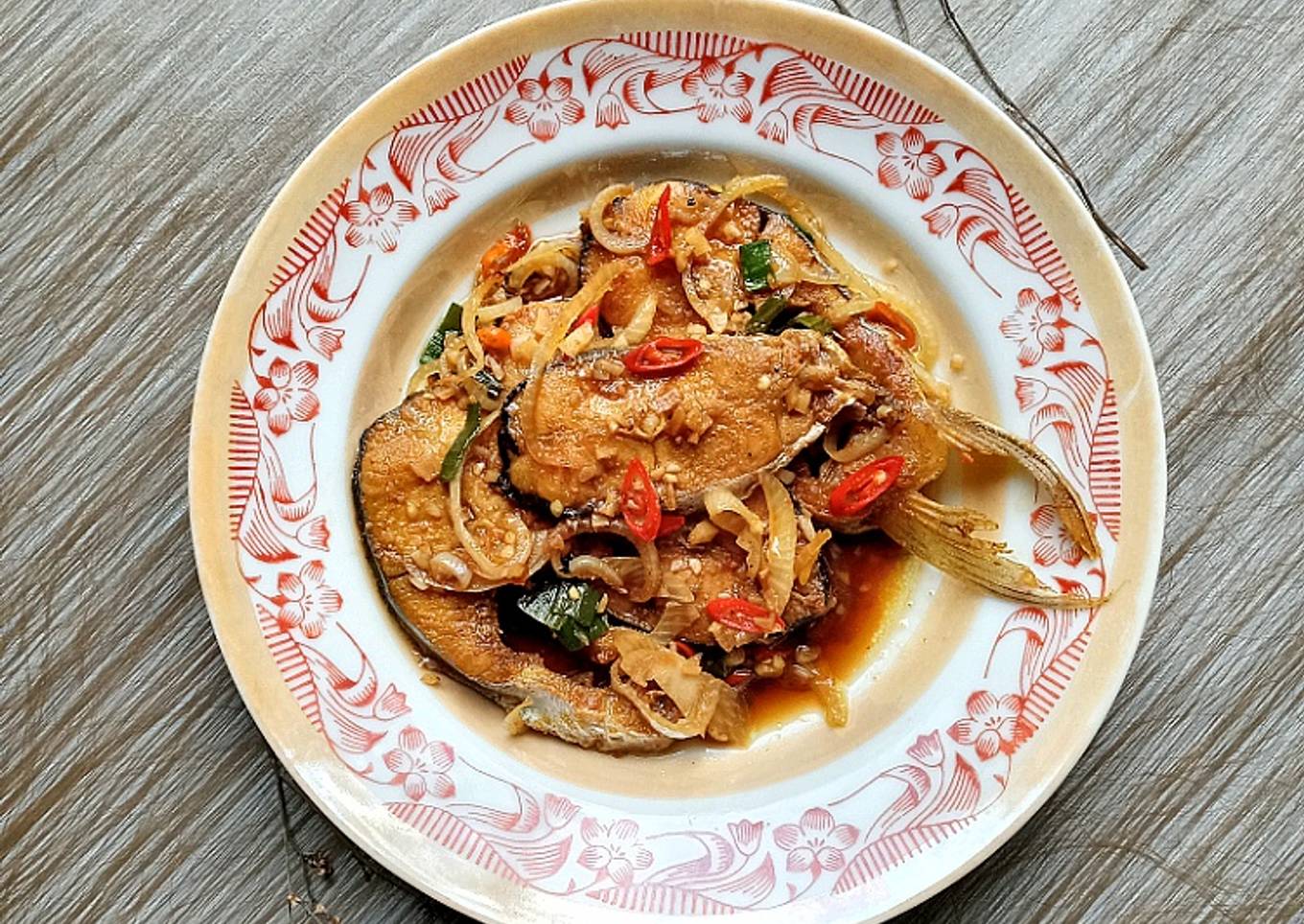 Ikan Patin Goreng Kecap Pedas Manis Simple