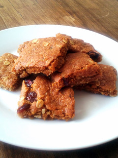 A picture of Muesli Crunchies.