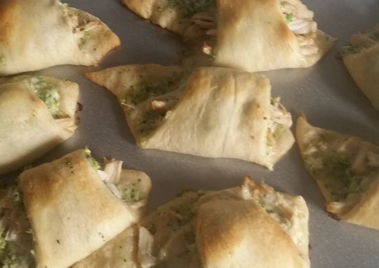 Easiest Way to Make Ultimate Alfredo crescent rolls