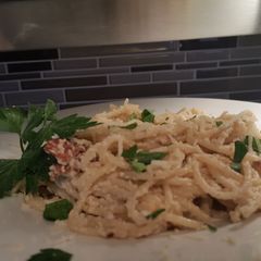 A picture of Spaghetti carbonara (5 ingredient ).