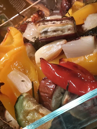 Easy Steps to Make Recipes "Rat-a-tat 2e" Roasted Veggies (ratatouille) the So Delicious Make You Drink.