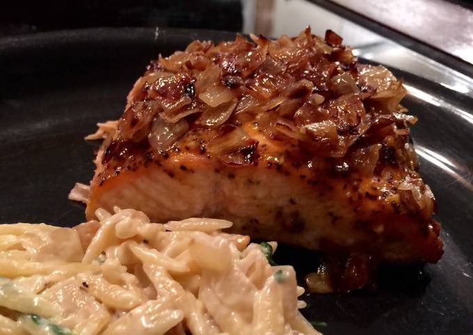 Easiest Way to Prepare Ultimate Baked Salmon with Caramelized Onions