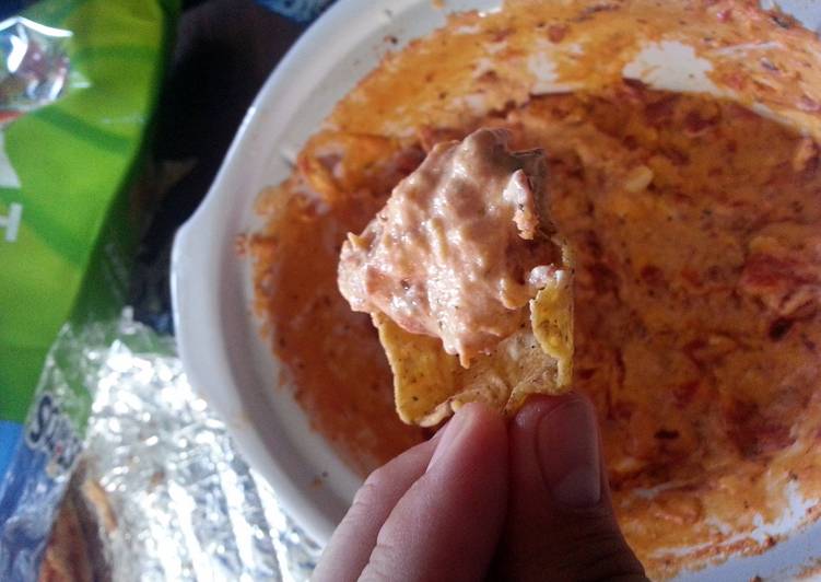 Step-by-Step Guide to Make Quick Pepperoni Pizza Dip