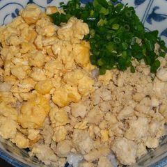 Soboro Rice Bowl with Ground Chicken and Okara A picture of Soboro Rice Bowl with Ground Chicken and Okara.