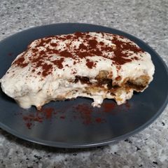 A picture of Classic tiramisu.
