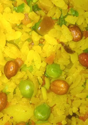 A picture of Indori poha.