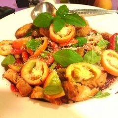 A picture of Tomato salad.
