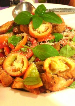 A picture of Tomato salad.