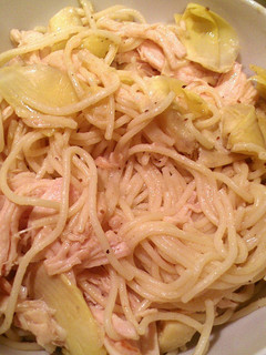 A picture of Lu's artichoke chicken pasta.