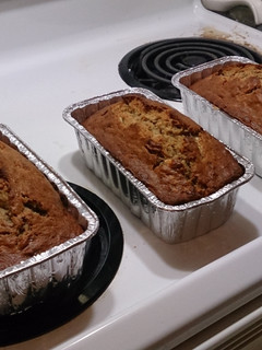 A picture of Simple Banana Apple Bread.