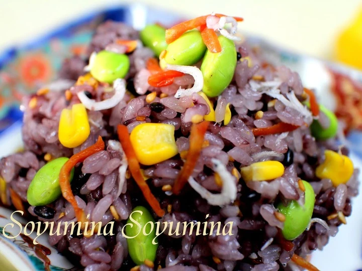 Simple Way Prepare Recipe Seven Colored Mixed Black Rice that is Awesome, So Delicious}