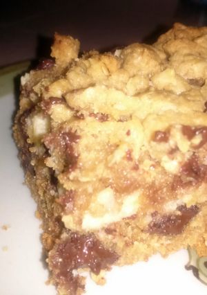 A picture of Peanut butter Chocolate chip cheesecake Bars.