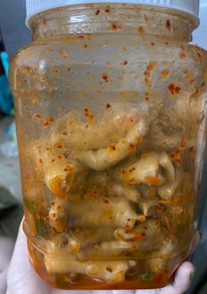 Hình của món Chân gà sốt thái.