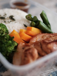 Foto resep 12. Bento Chicken Steak