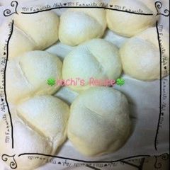 A picture of Fluffy and Springy White Bread Made Easily in a Bowl.