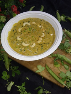 रेस्टोरेंट स्टाइल मटर मेथी मलाई सब्जी (restaurant style matar methi malai recipe in Hindi) रेसिपी मुख्य फोटो