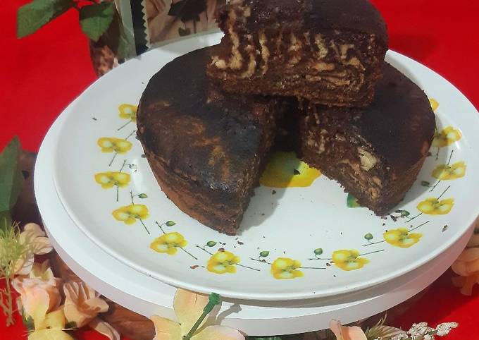 Eggless Chocolate Marble Cake WITHOUT Oven n Chocolate