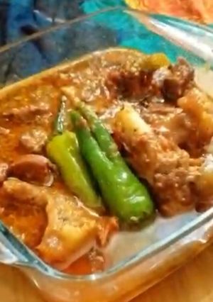 A picture of Achar gosht.