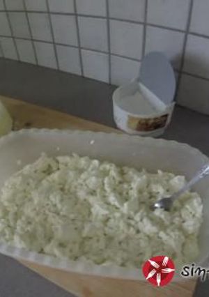 Φωτογραφία της συνταγής Φτιάχνω ξινοτύρι (ξινομυζήθρα)