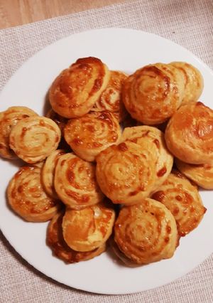 Sajtos vajas csigák recept fotója