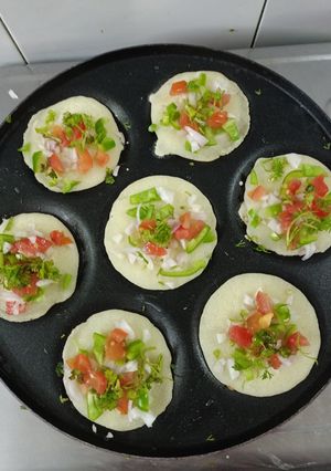 A picture of Mini uttapam.