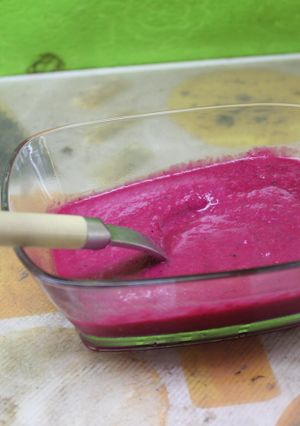 Una foto de Gazpacho de remolacha