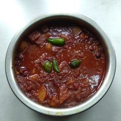 A picture of Rajma curry.