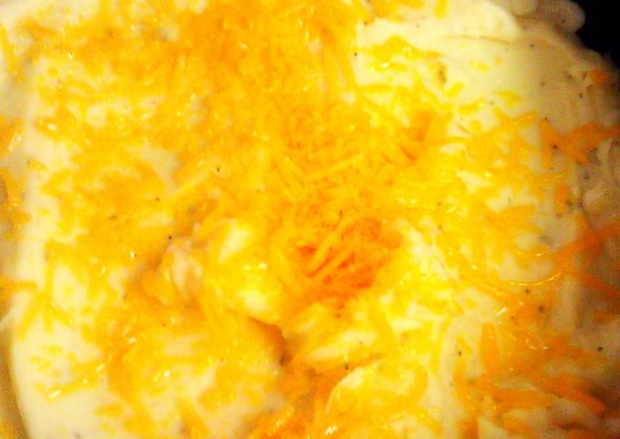 Buttermilk Cheddar Mashed Potatoes