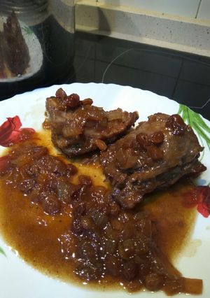 Foto principal de Solomillo de cerdo ibérico al Pedro Ximénez con pasas
