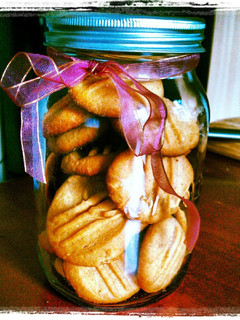 A picture of Ginger biscuits.