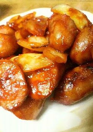A picture of Yummy Wiener Sausages in Ketchup.